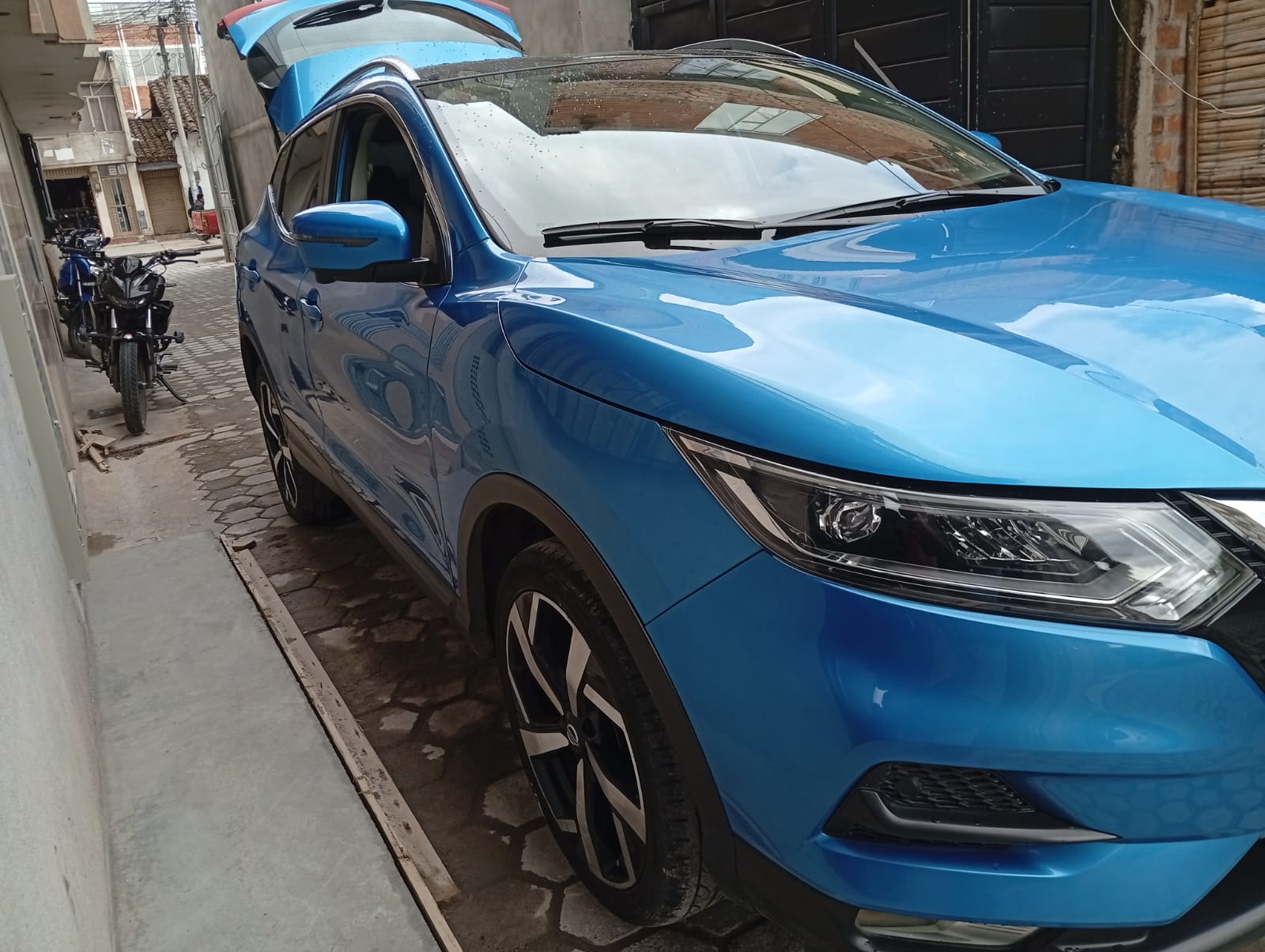 CARRO NISSAN QAEHQAI